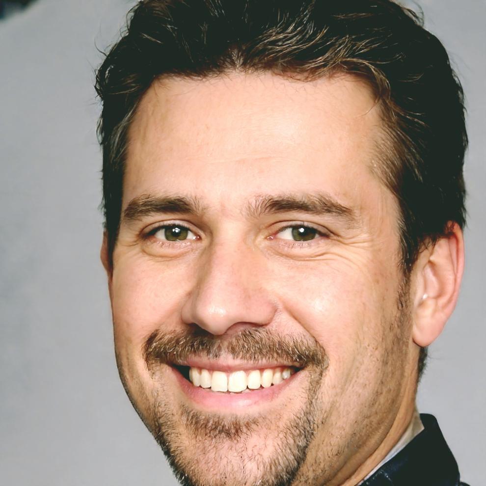 Finnegan Locke instructor photo